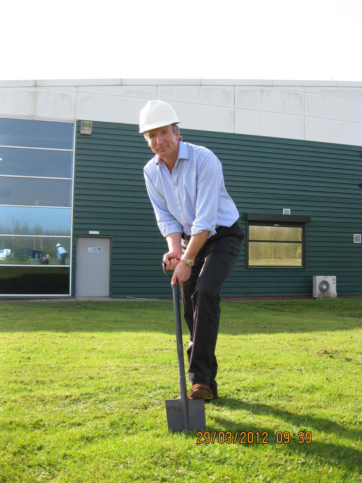 Robin MacGeachy breaks ground on Peak Scientific expansion