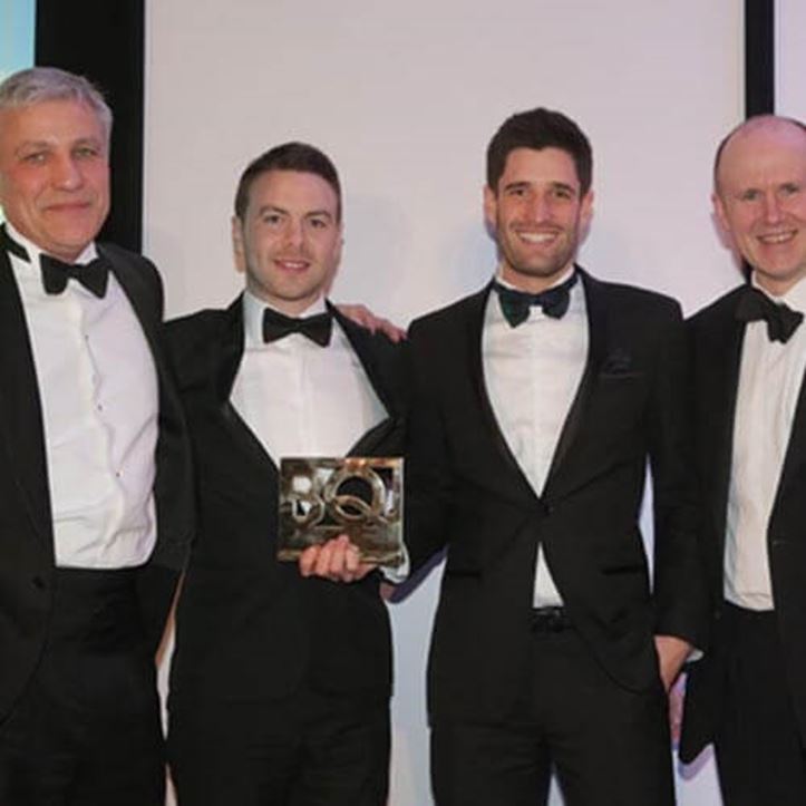 PEAK Scientific staff with Scottish Exporter of the Year trophy